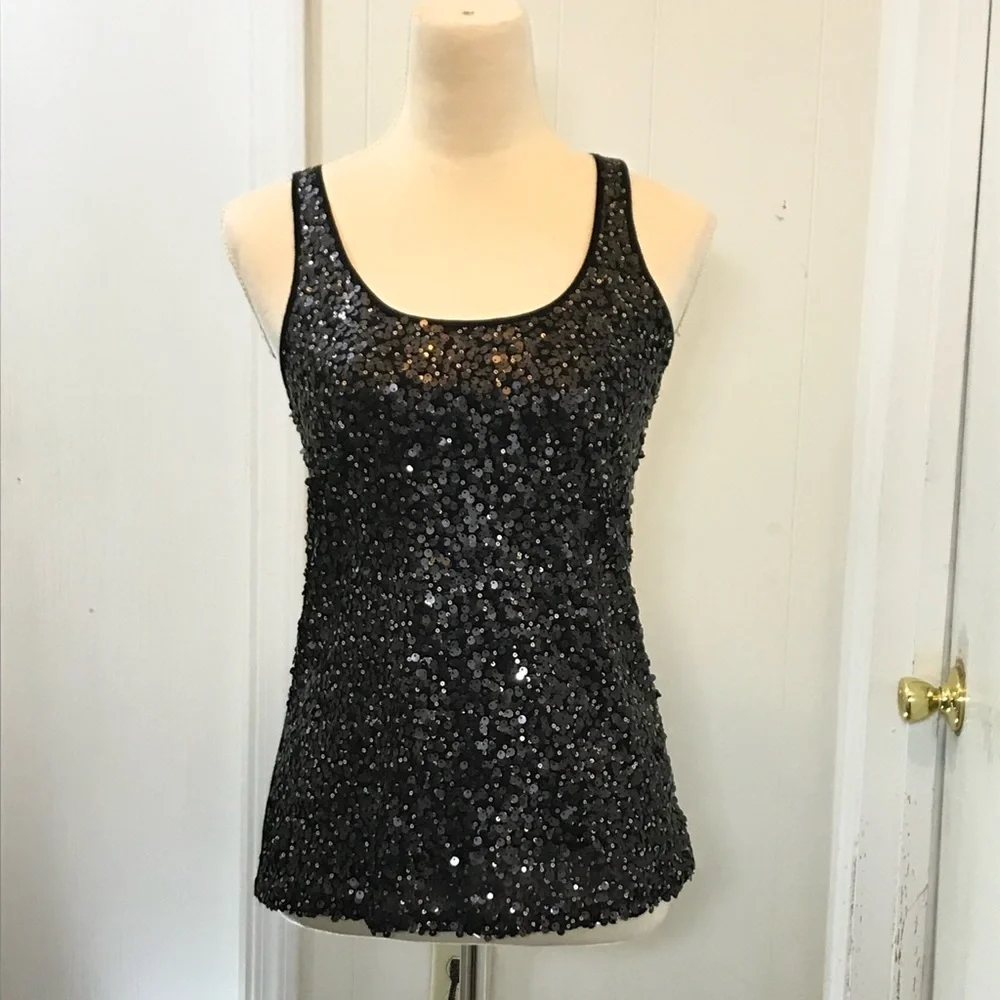 ☀️WEEKEND SALE☀️ Express sequined black tank - Picture 1 of 6